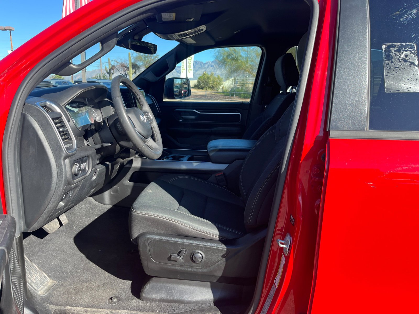 Certified 2025 RAM 1500 Big Horn image 14