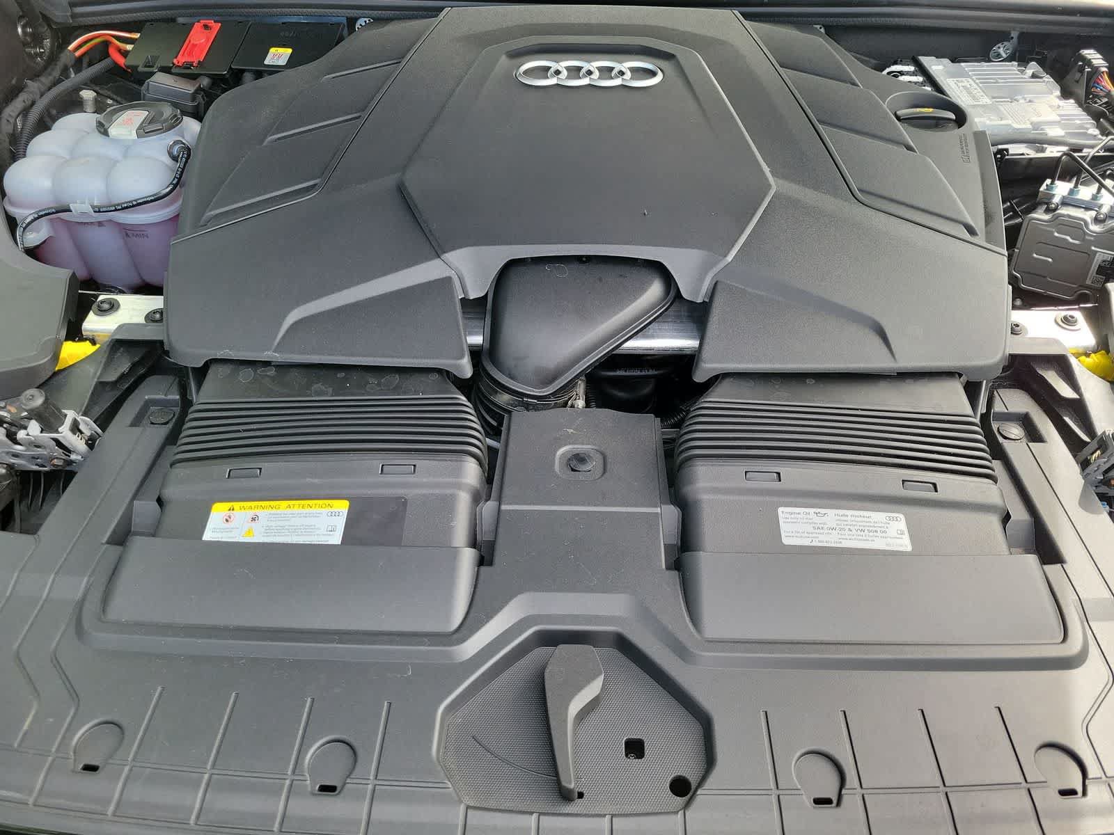 Used 2026 Audi Q8 Premium AWD/4WD image 17