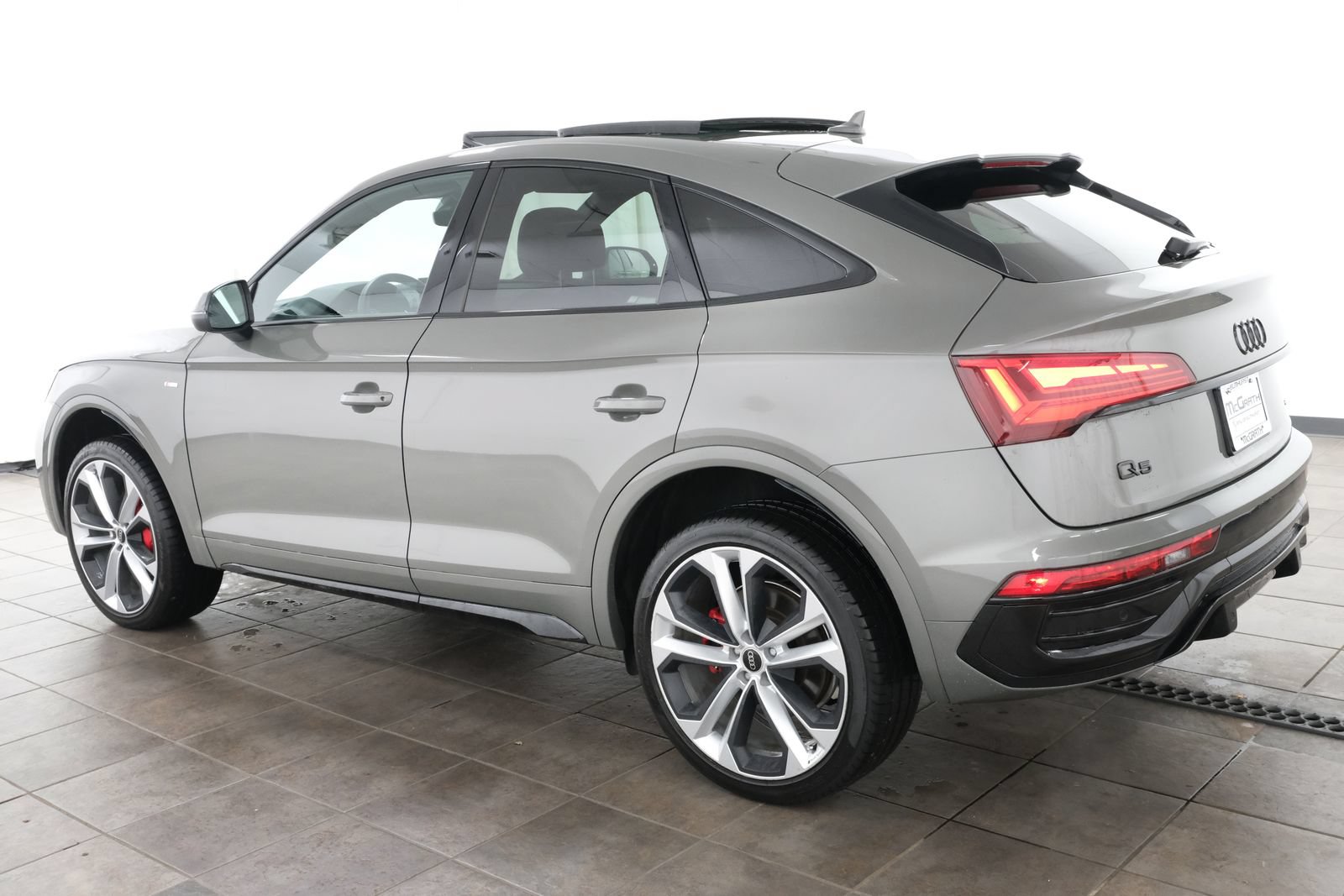 Used 2024 Audi Q5 2.0T Premium Plus AWD/4WD image 4