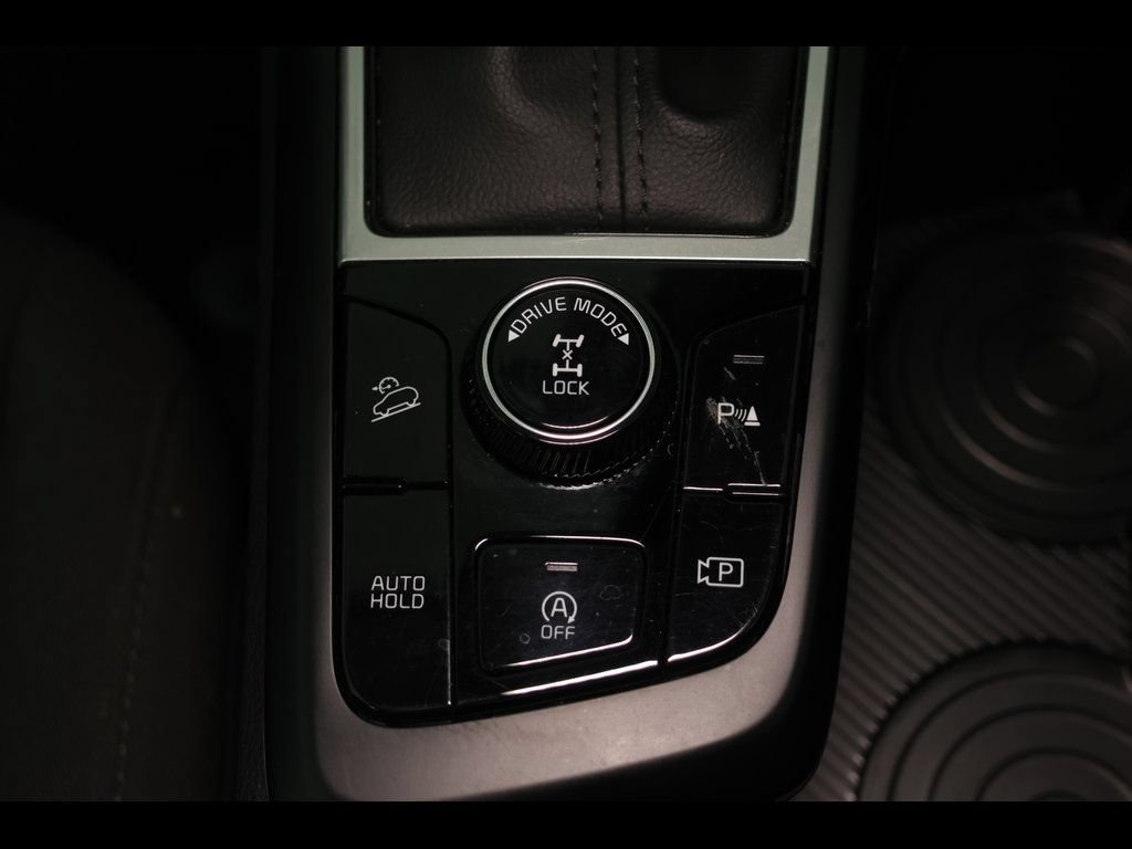 Used 2025 Kia Sportage LX AWD/4WD image 26