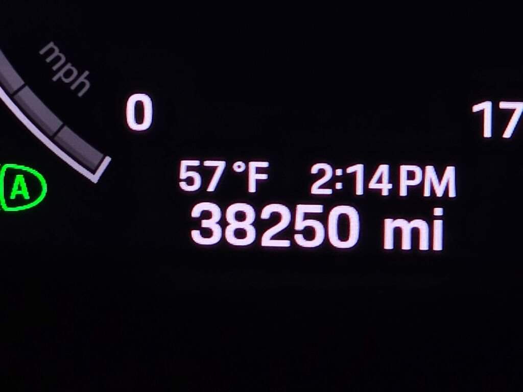 Used 2024 Porsche Cayenne image 41