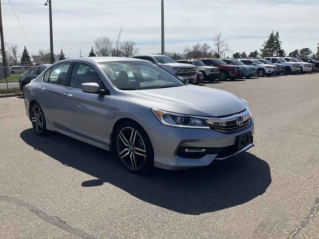 Used 2016 Honda Accord Sport image 29