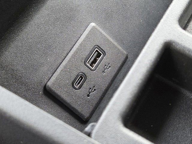 Used 2024 GMC Sierra 1500 AT4X image 18