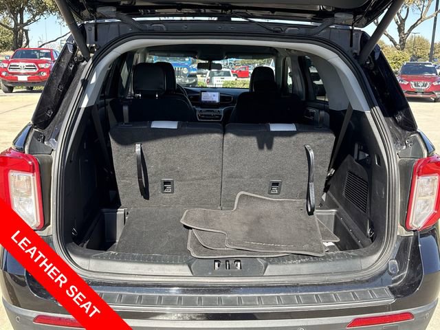 Used 2021 Ford Explorer XLT w/ Equipment Group 202A image 13