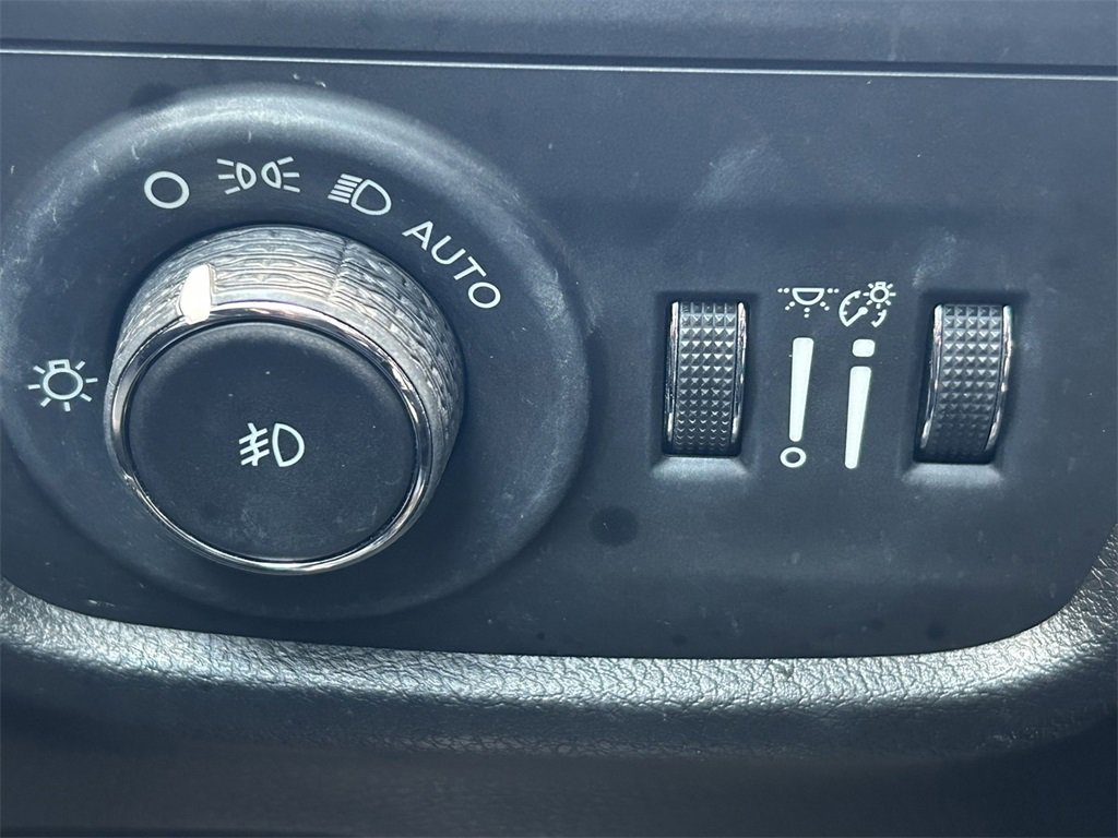 Used 2021 Jeep Grand Cherokee L Overland image 27