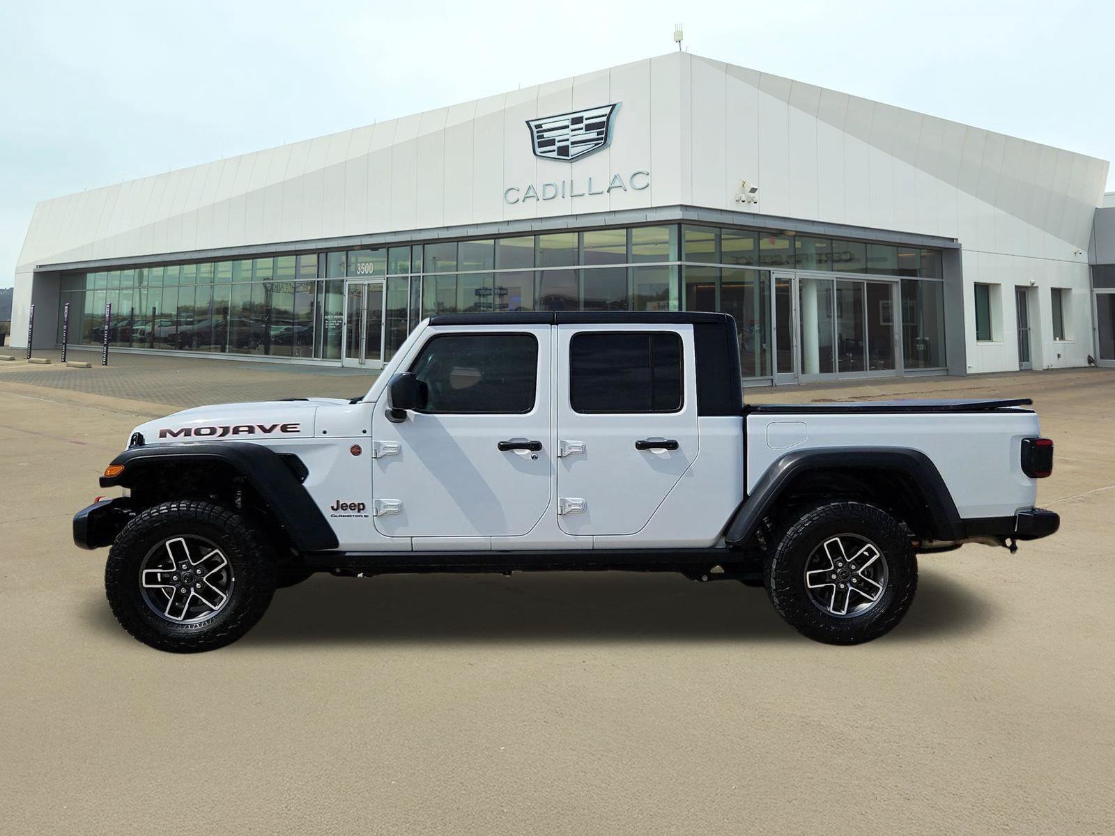 Used 2025 Jeep Gladiator Mojave w/ Safety Group AWD/4WD image 3