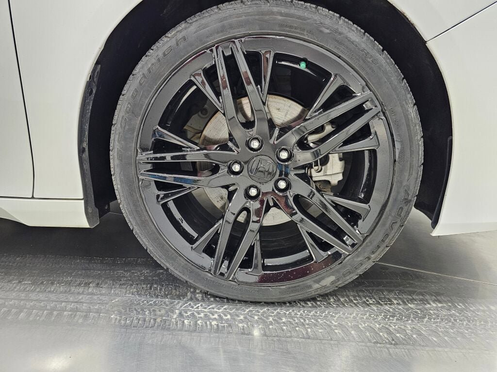 Certified 2021 Honda Accord Touring image 9