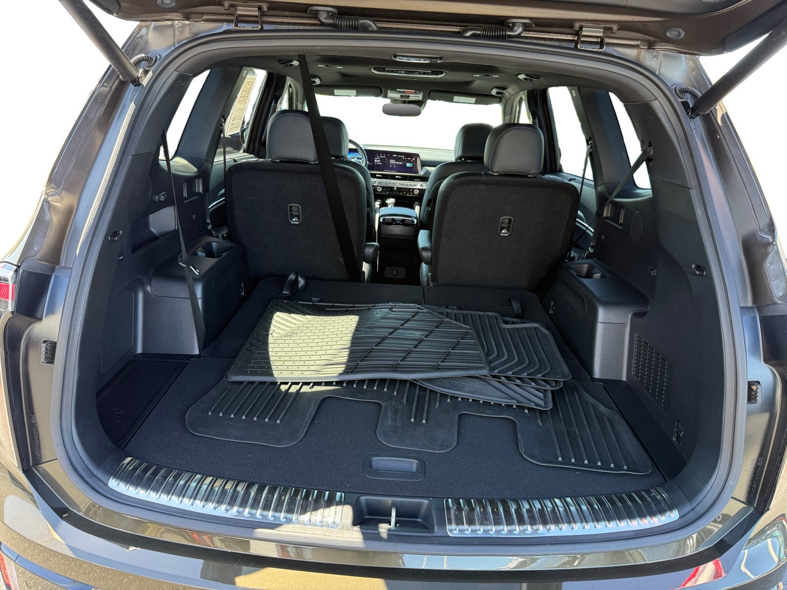 Used 2024 Kia Telluride SX X-Line AWD/4WD image 17