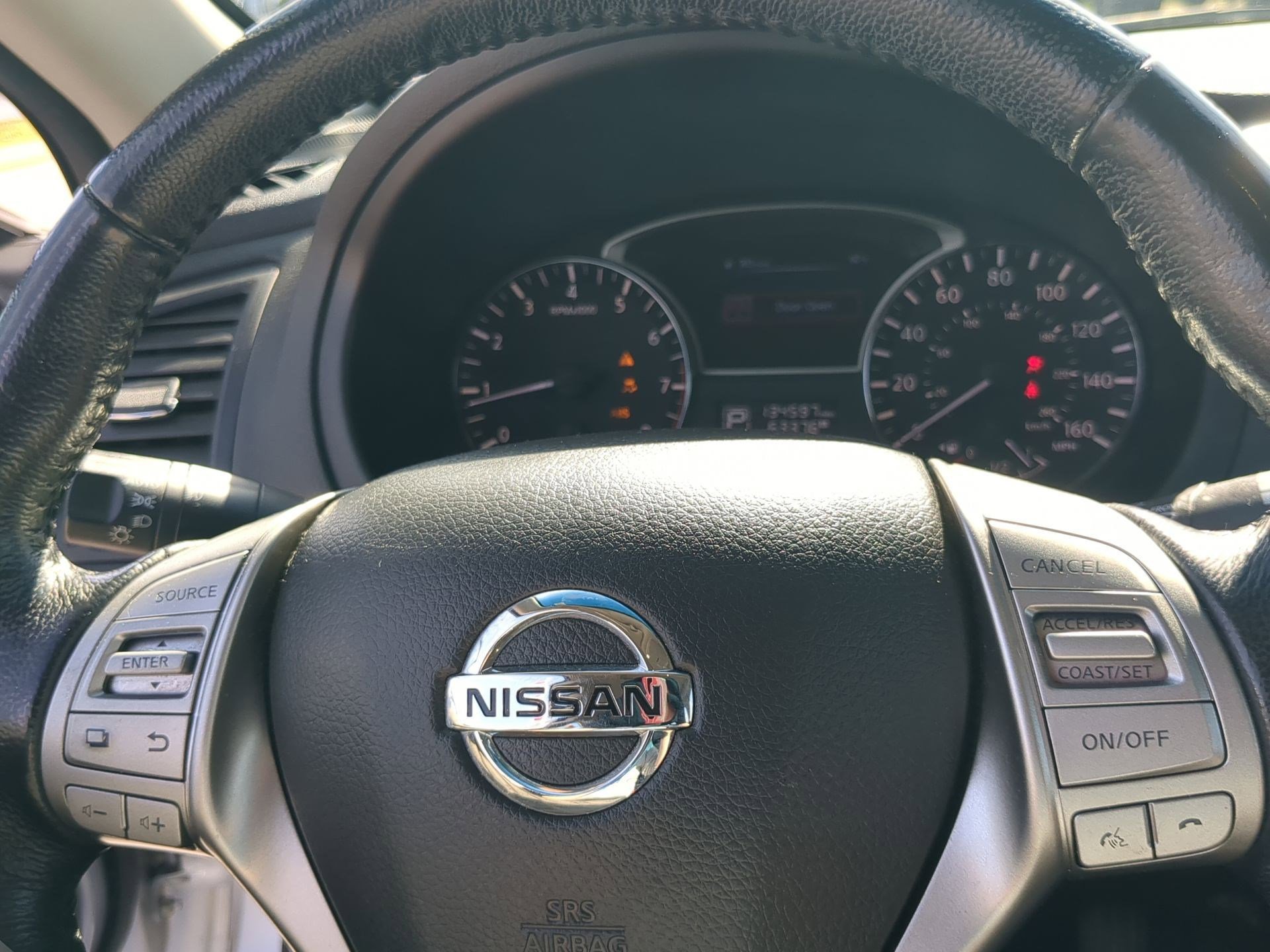 Used 2014 Nissan Altima 2.5 SL w/ Moonroof Package image 12