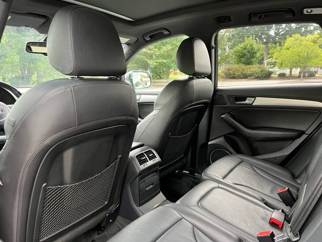 Used 2017 Audi Q5 2.0T Premium Plus w/ Technology Package AWD/4WD image 14