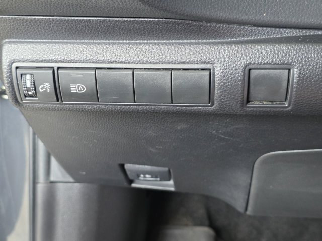 Certified 2023 Toyota Corolla LE FWD image 20