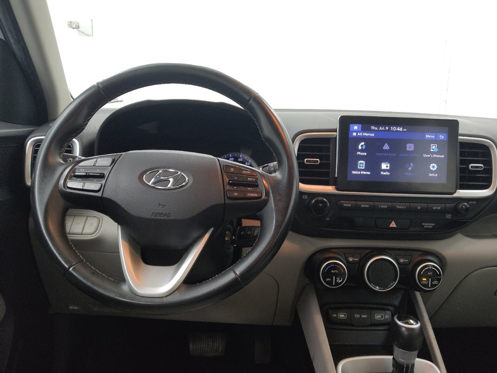 Used 2022 Hyundai Venue SEL FWD image 22
