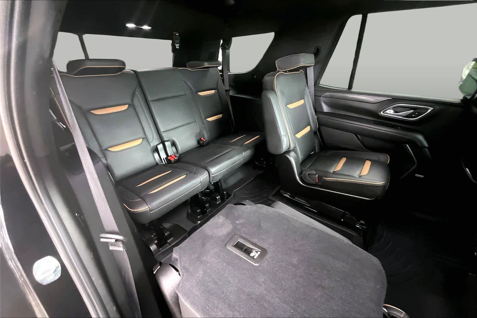 Used 2021 GMC Yukon AT4 w/ AT4 Premium Plus Package AWD/4WD image 37