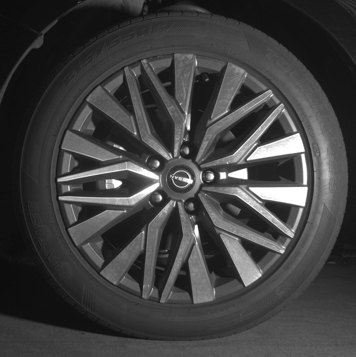 Used 2025 Nissan Altima 2.5 SV image 12