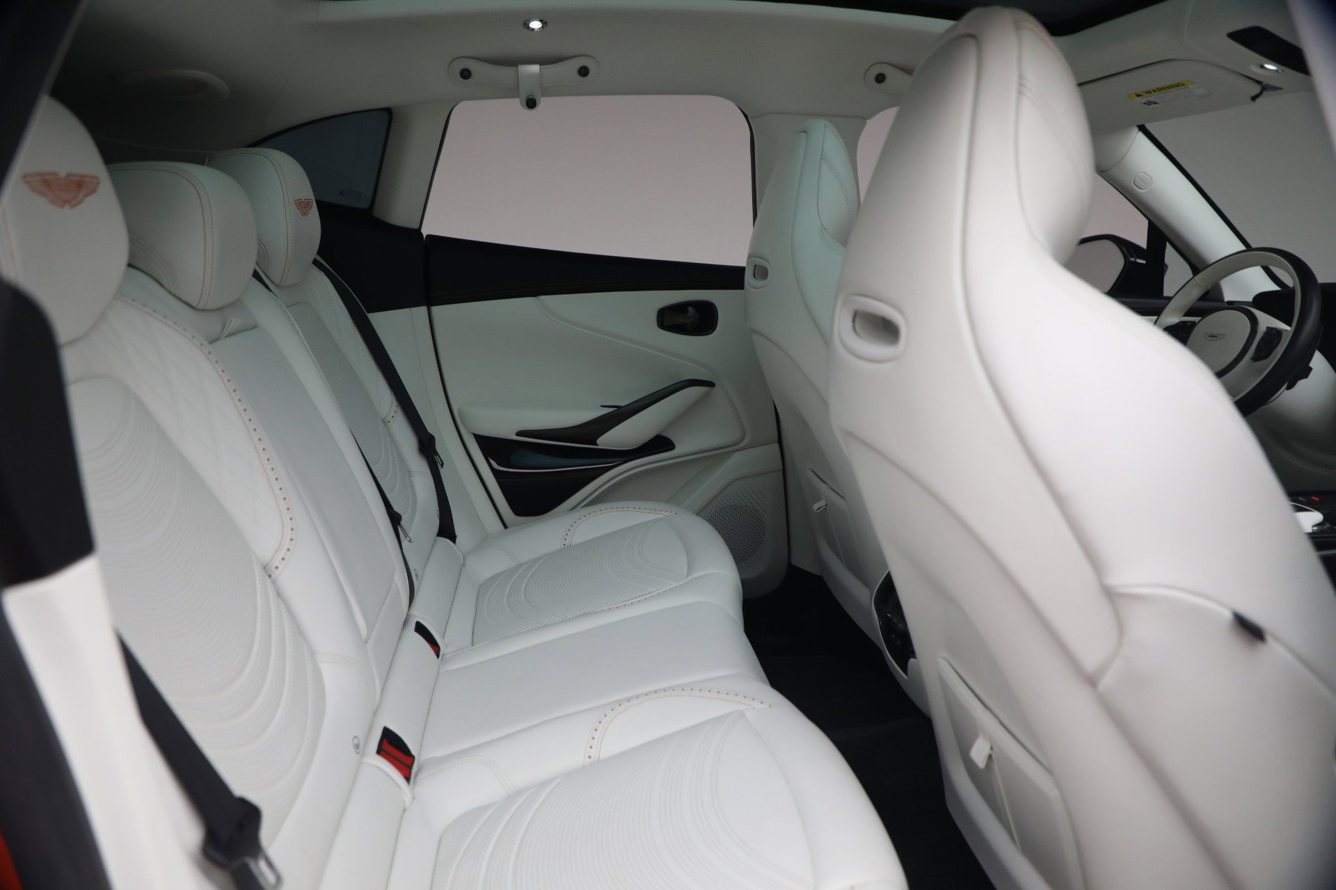 Used 2024 Aston Martin DBX 707 image 36