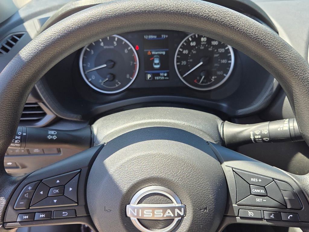 Used 2025 Nissan Sentra S image 19