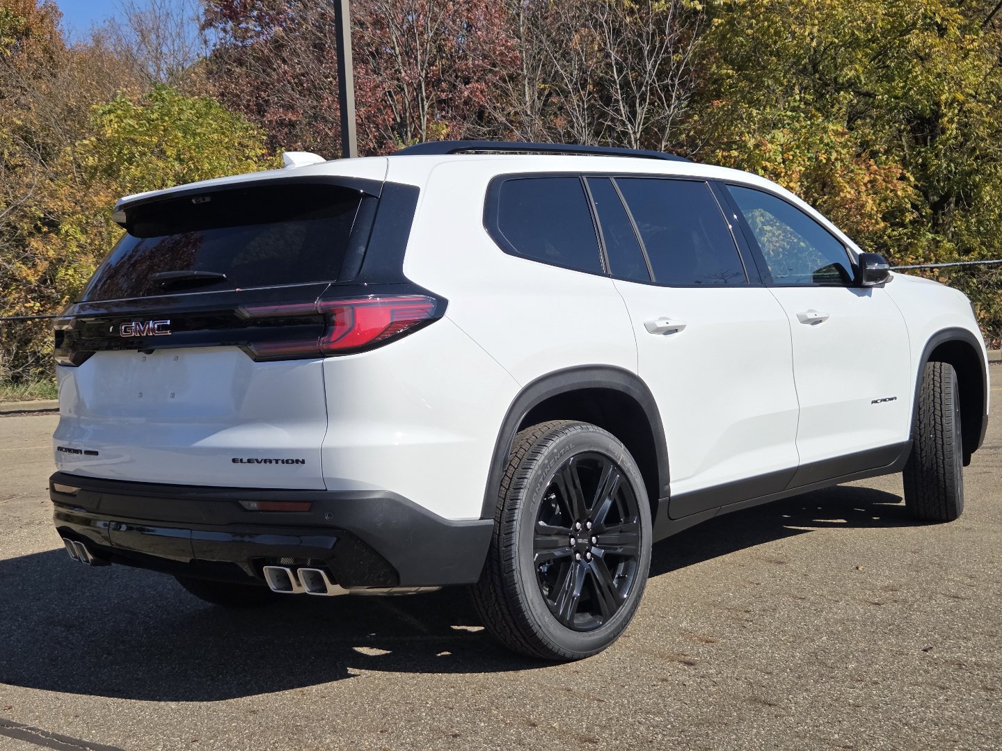 New 2027 GMC Acadia Elevation w/ Elevation Premium Package AWD/4WD image 18