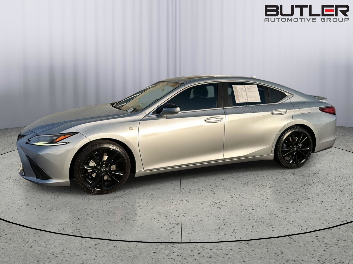 Certified 2022 Lexus ES 350 F Sport w/ Accessory Package 2 FWD image 3