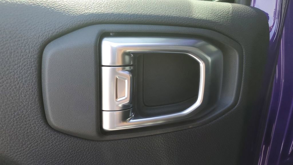 New 2026 Jeep Wrangler Unlimited Rubicon w/ Safety Group image 18