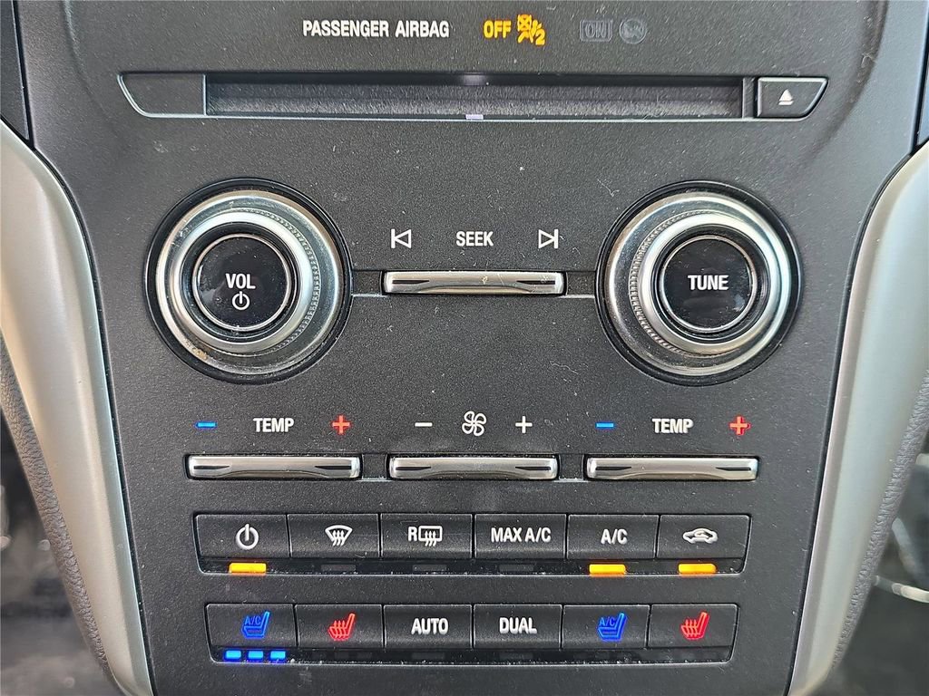 Used 2017 Lincoln MKC Reserve image 23