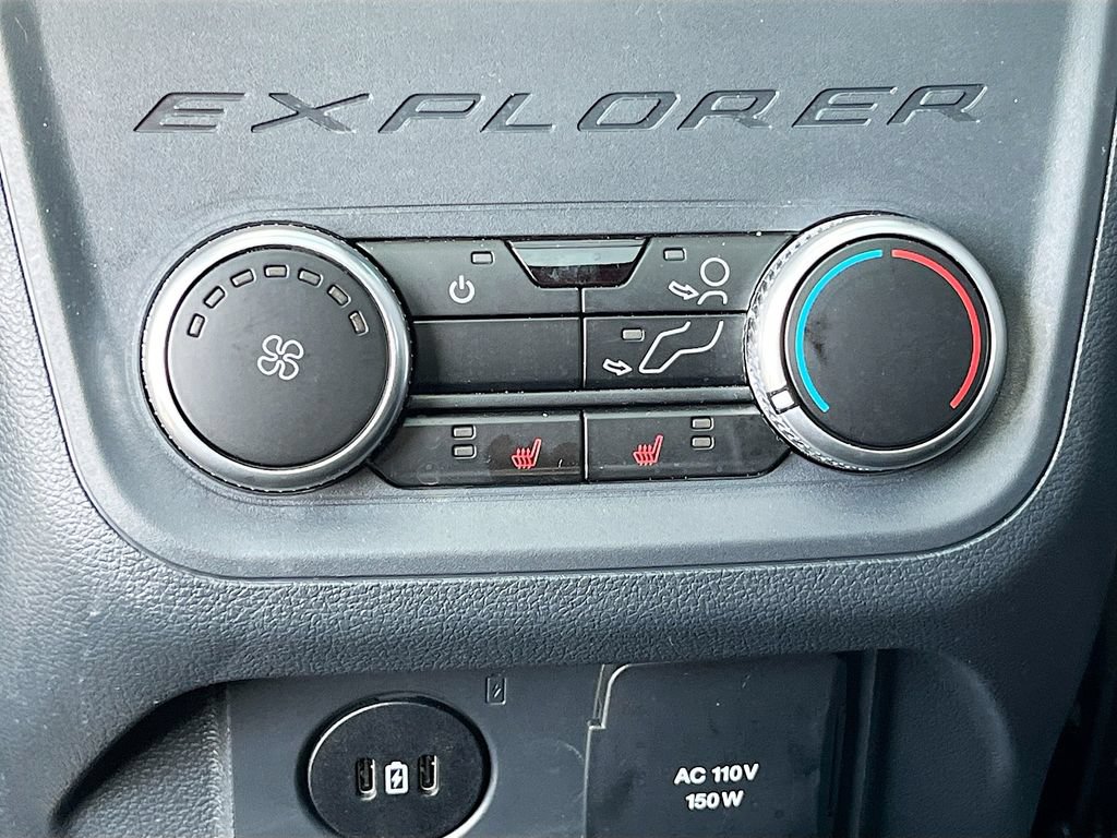 Used 2025 Ford Explorer ST AWD/4WD image 28
