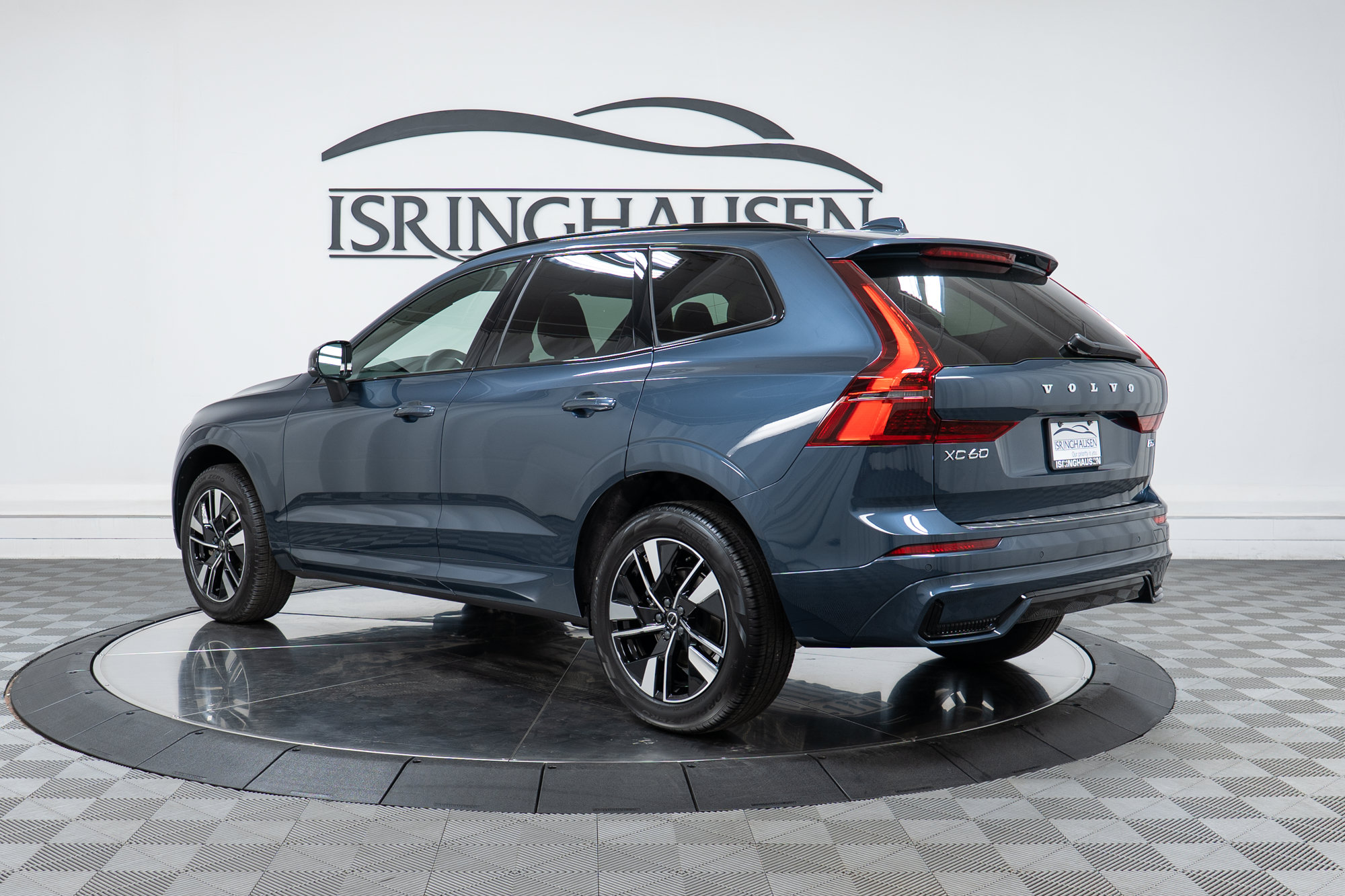 New 2027 Volvo XC60 B5 Core AWD/4WD image 7