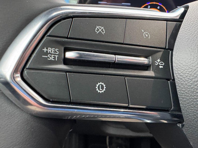 New 2026 Chevrolet Traverse LT image 12