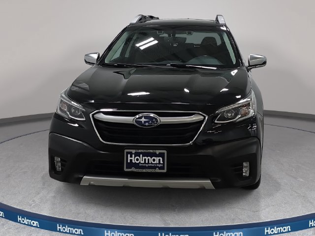 Used 2021 Subaru Outback Touring XT AWD/4WD image 3