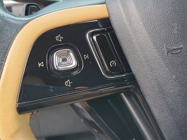 Used 2021 Lincoln Corsair Reserve image 24