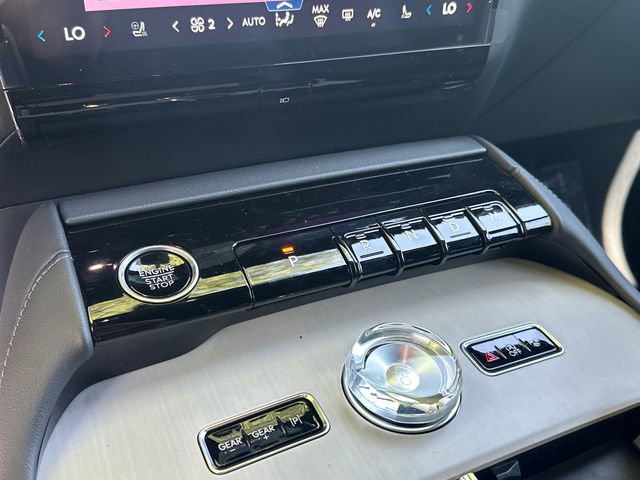 New 2026 Lincoln Navigator L Reserve AWD/4WD image 28