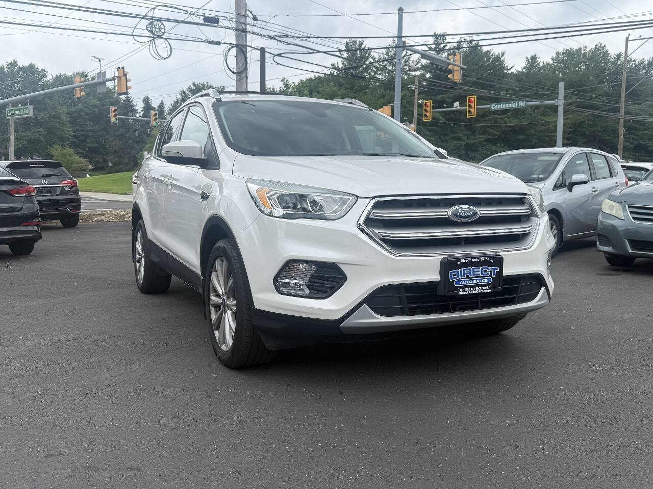 Used 2017 Ford Escape Titanium AWD/4WD image 1