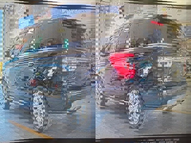 Used 2019 Ford Expedition Limited w/ Equipment Group 302A image 3