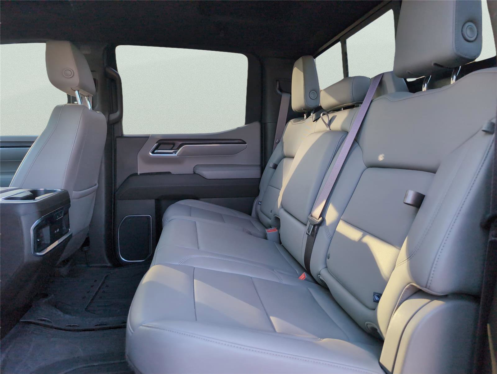 Used 2022 GMC Sierra 1500 SLT w/ SLT Premium Plus Package image 29