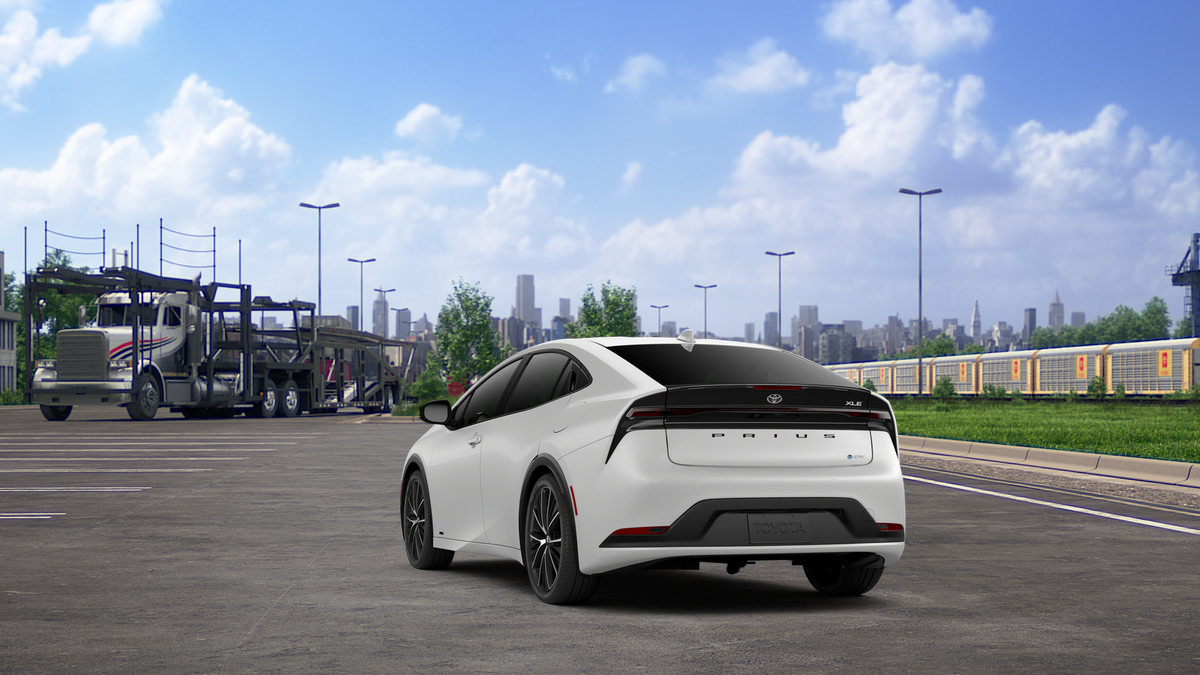 New 2027 Toyota Prius XLE AWD/4WD image 7