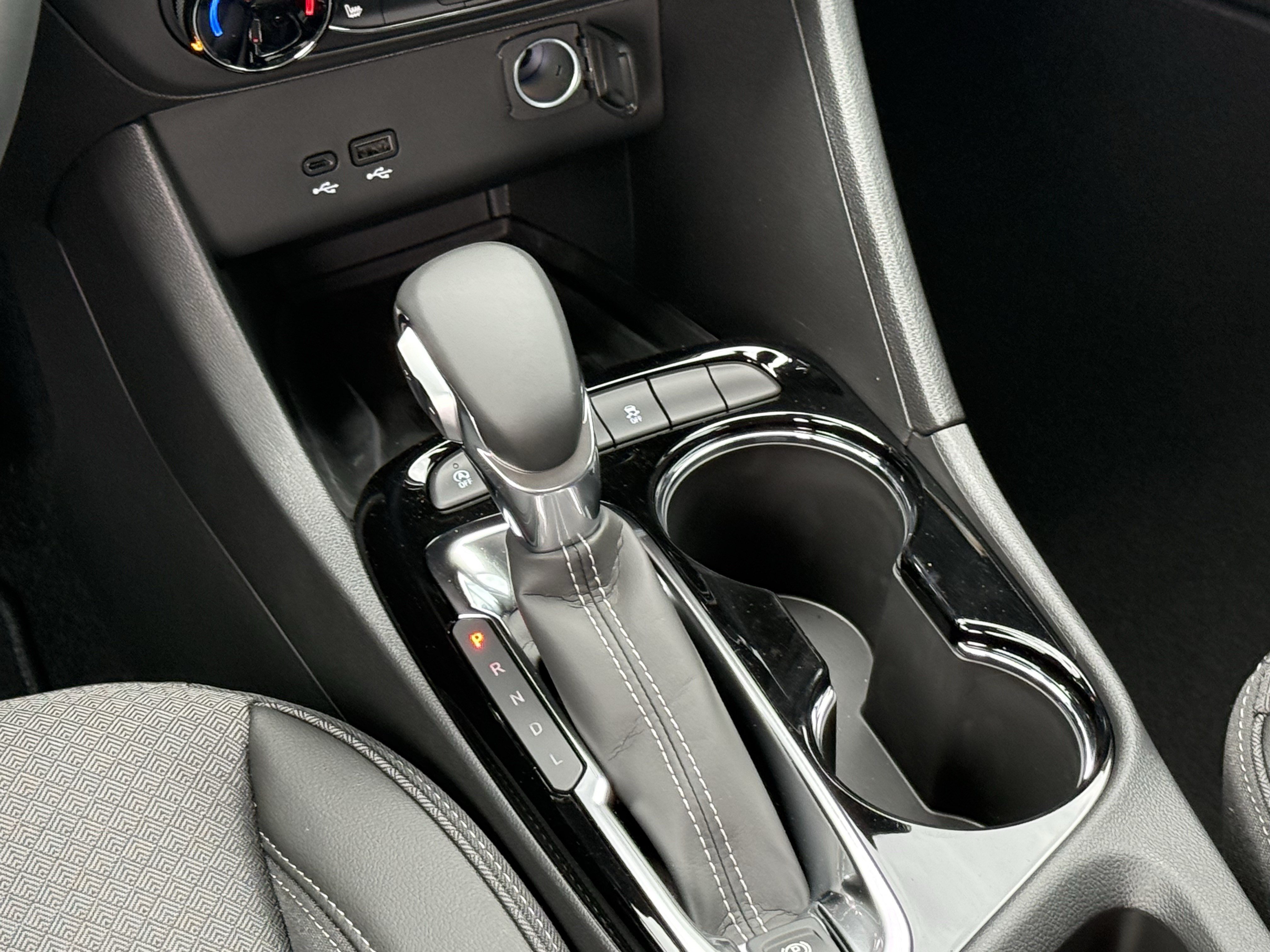 New 2026 Buick Encore GX Preferred w/ Advanced Technology Package FWD image 15