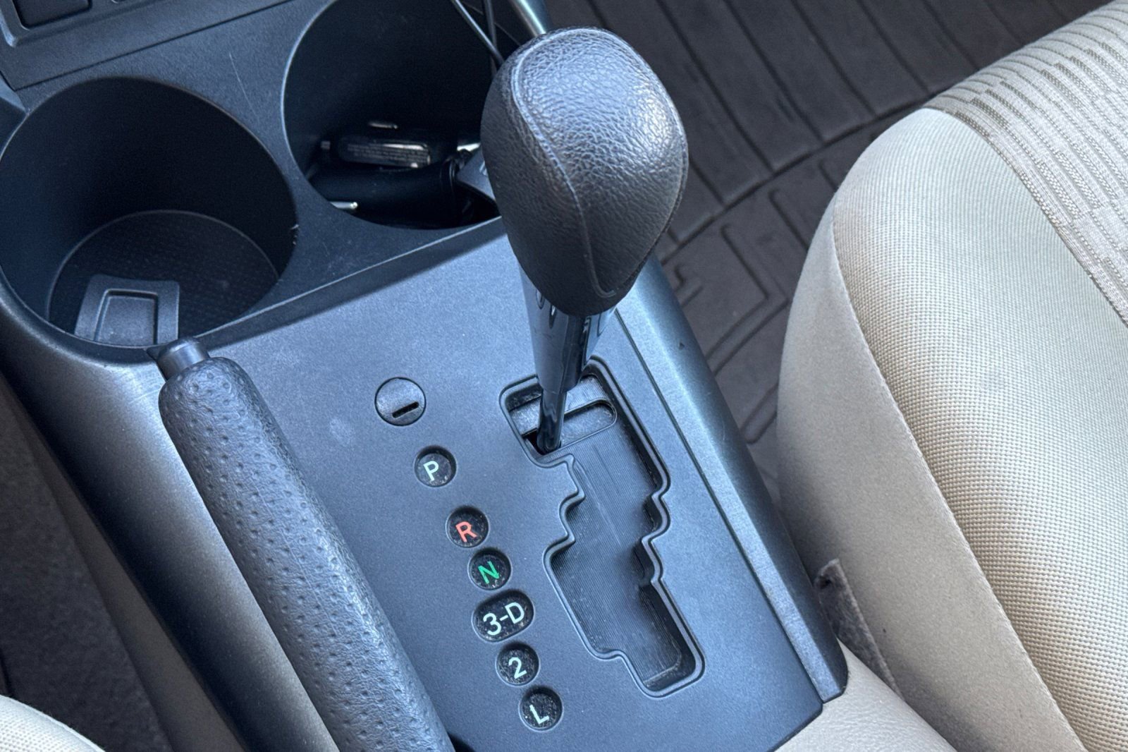 Used 2010 Toyota RAV4 4WD image 33