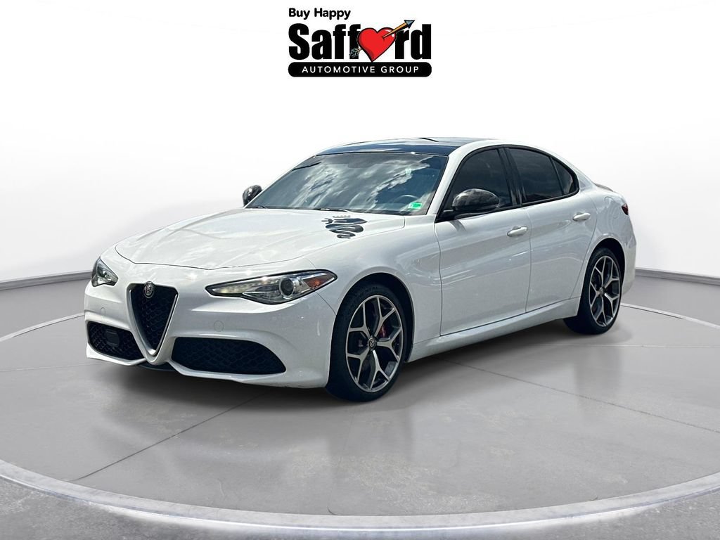 Used 2019 Alfa Romeo Giulia AWD w/ Quick Order Package 22J Sport image 1