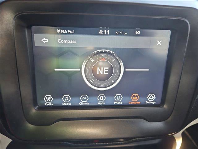 Used 2021 Jeep Renegade Latitude image 13