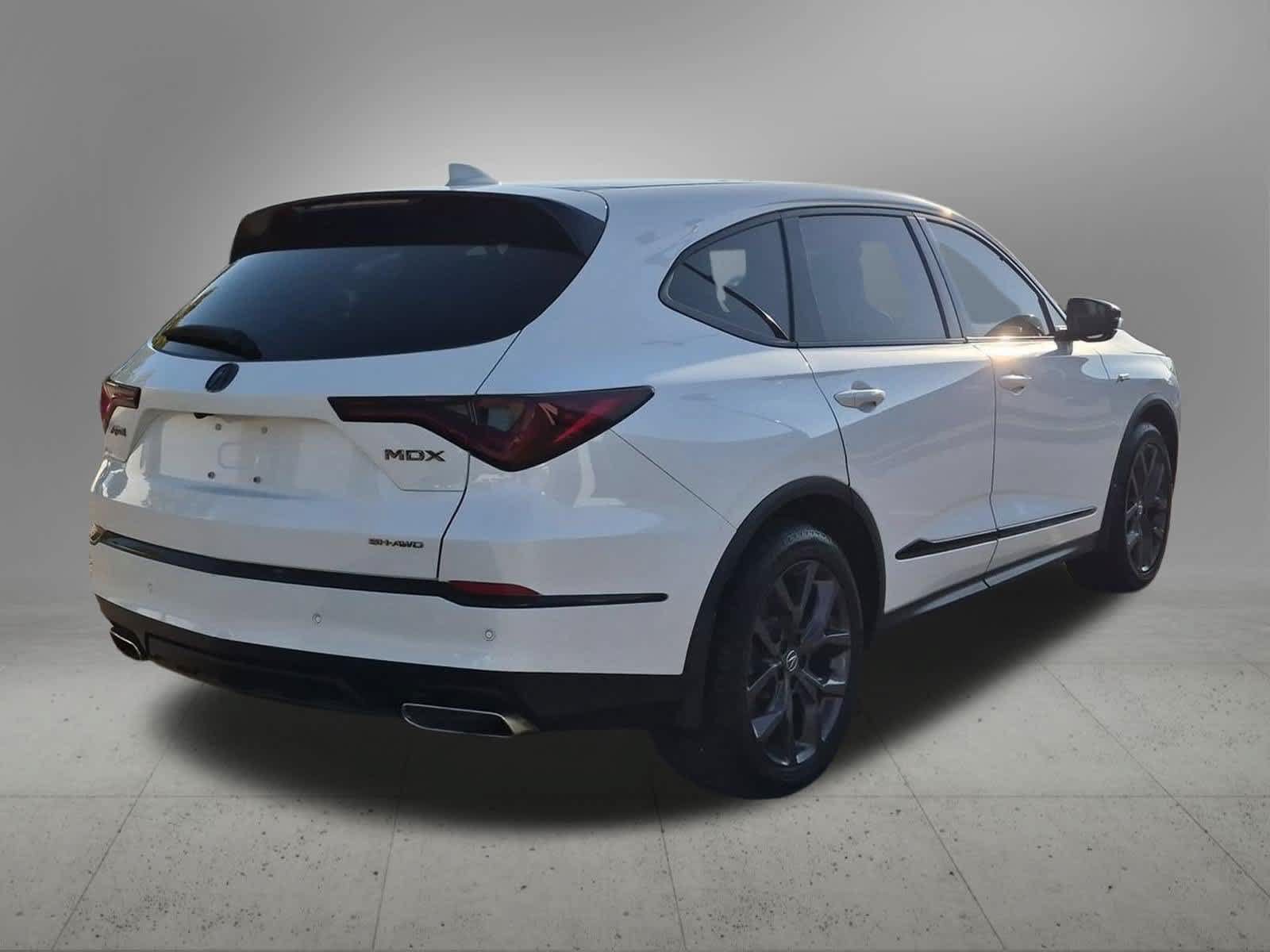 Used 2023 Acura MDX A-Spec AWD/4WD image 6
