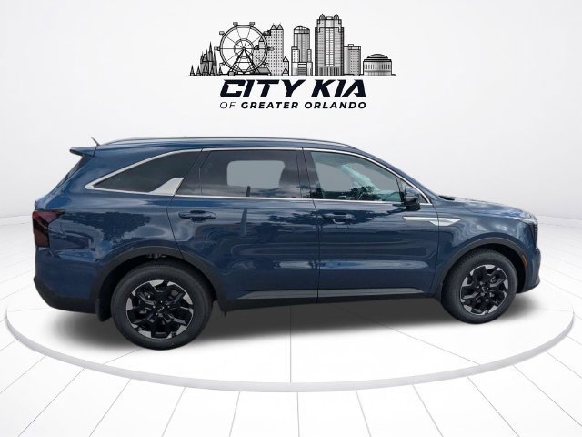 New 2026 Kia Sorento S FWD image 8