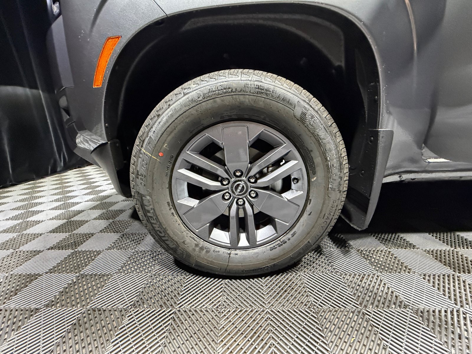 New 2026 Nissan Frontier SV w/ Tow Package AWD/4WD image 26