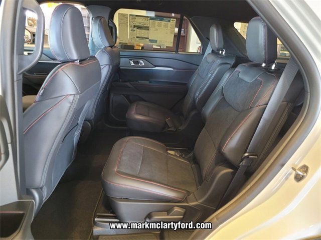 New 2025 Ford Explorer ST image 6