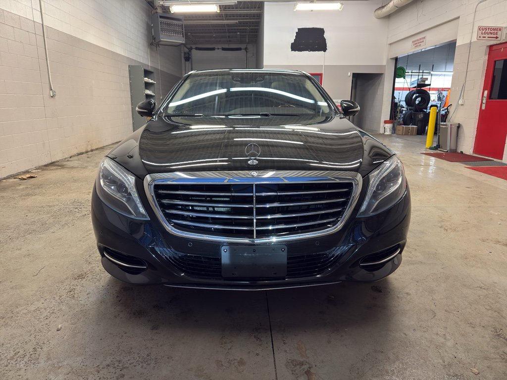 Used 2014 Mercedes-Benz S 550 Sedan image 2