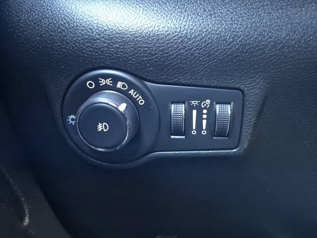 Used 2024 Jeep Compass Trailhawk image 26