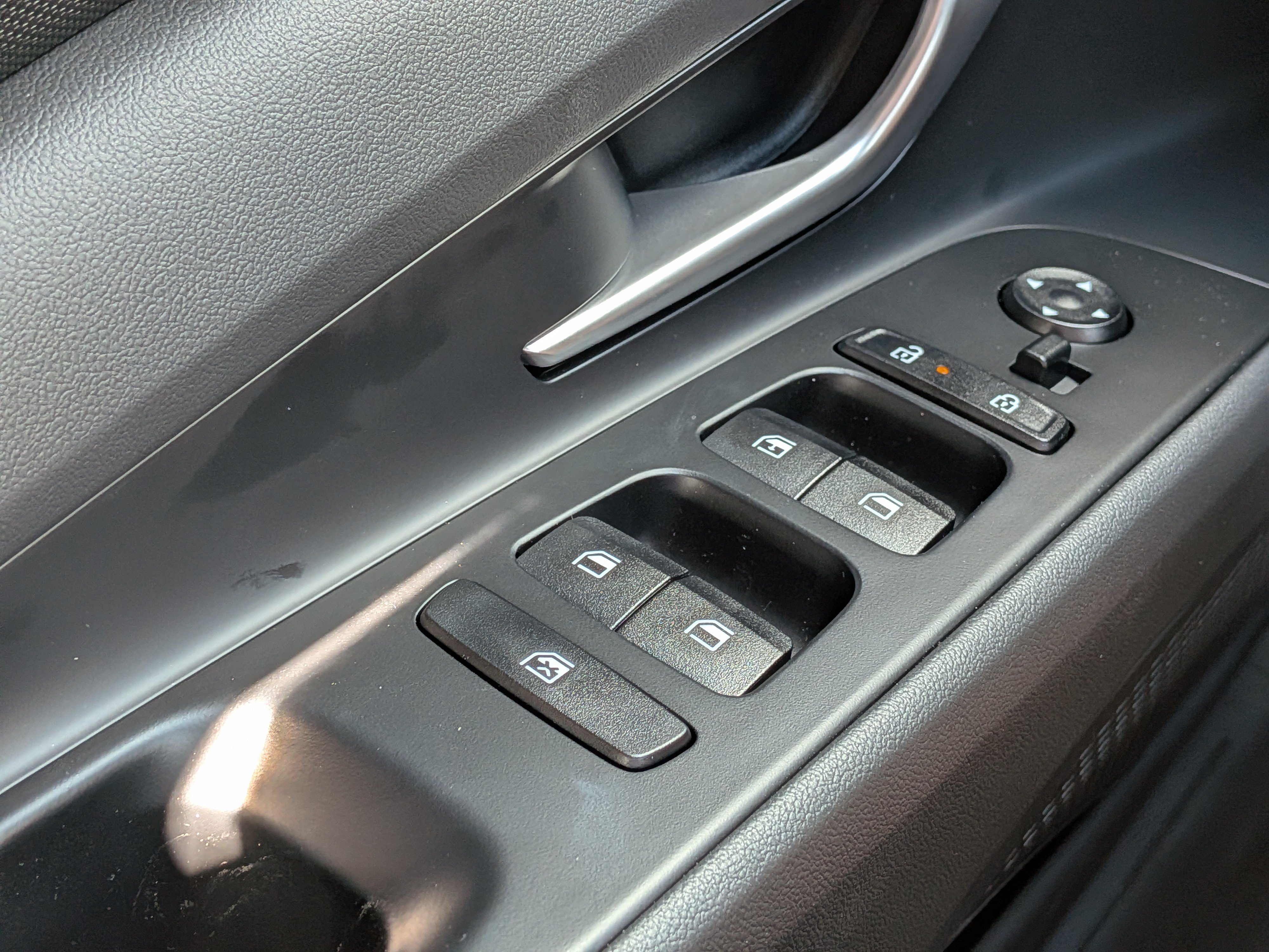 New 2026 Hyundai Elantra SE FWD image 25