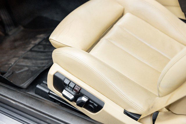 Used 2017 BMW 430i Convertible image 9