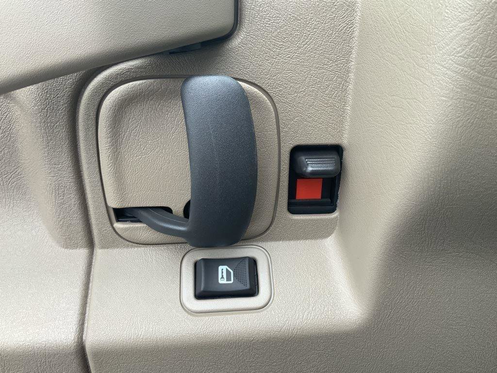 New 2025 Chevrolet Express 3500 Extended w/ Driver Convenience Package RWD image 21