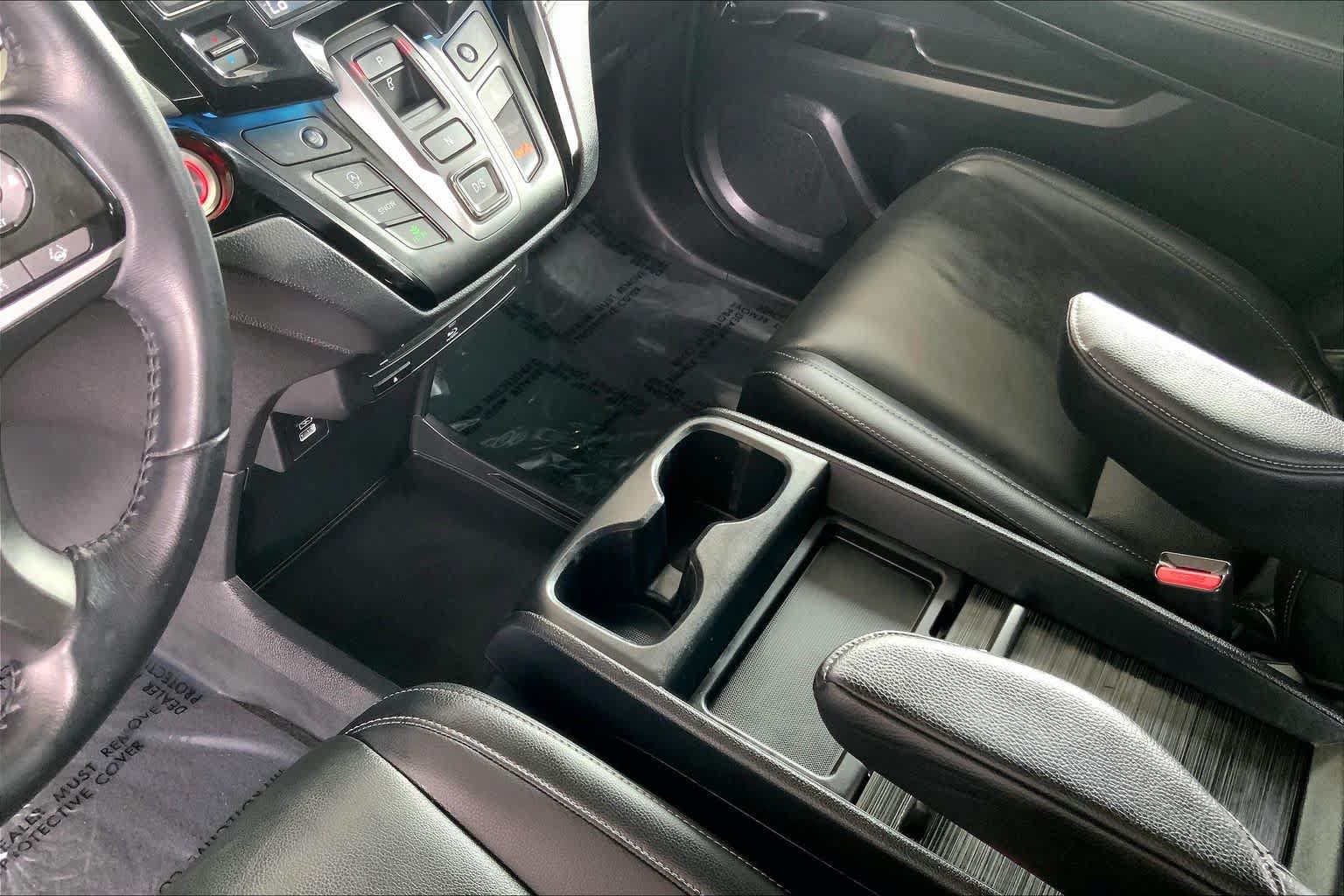 Used 2022 Honda Odyssey Touring image 17