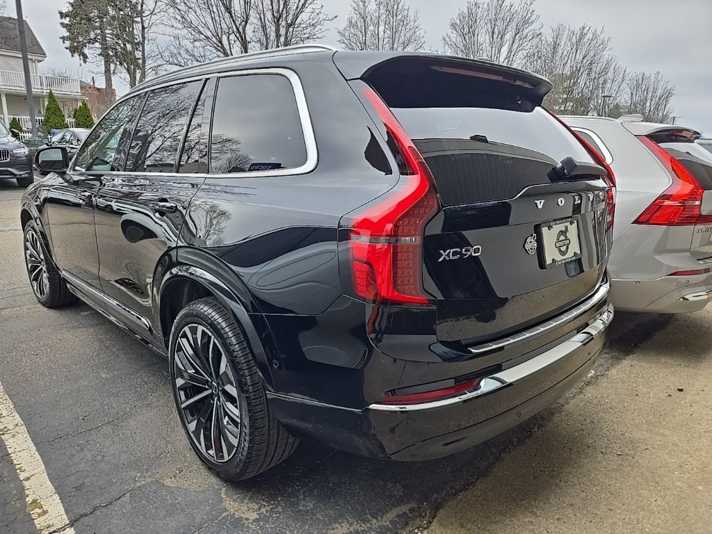 New 2026 Volvo XC90 B6 Plus w/ Protection Package Premier AWD/4WD image 4