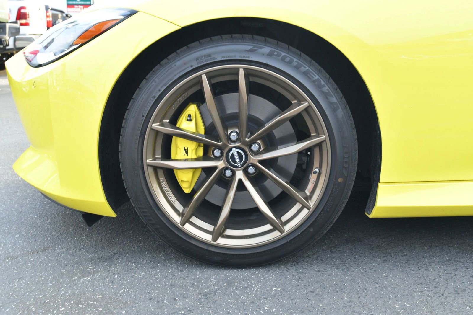 Used 2023 Nissan Z w/ Floor Mat Package (L93) image 9